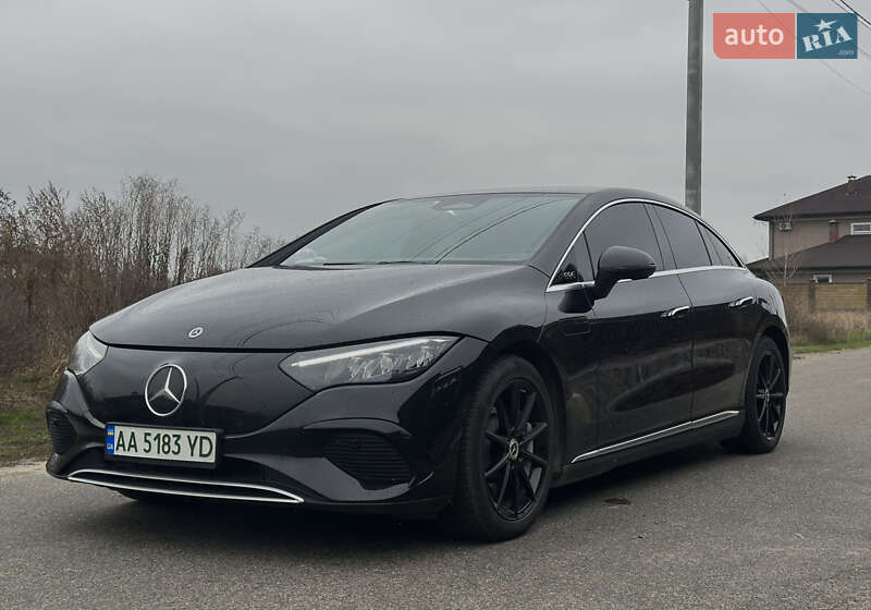 Седан Mercedes-Benz EQE 2023 в Киеве
