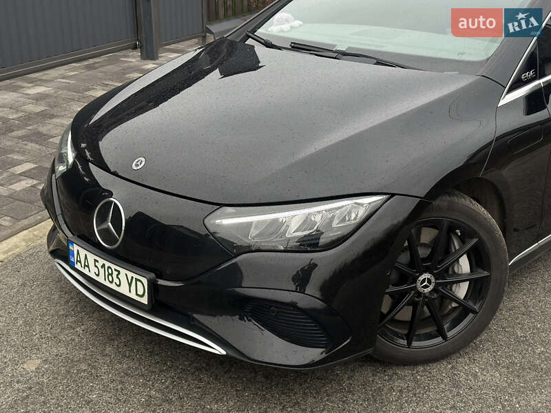 Седан Mercedes-Benz EQE 2023 в Киеве