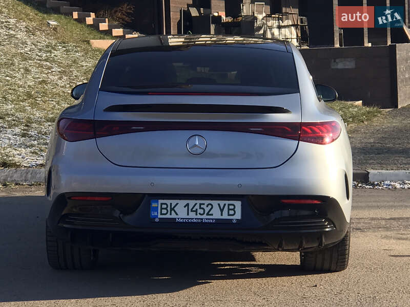 Седан Mercedes-Benz EQE 2023 в Рівному