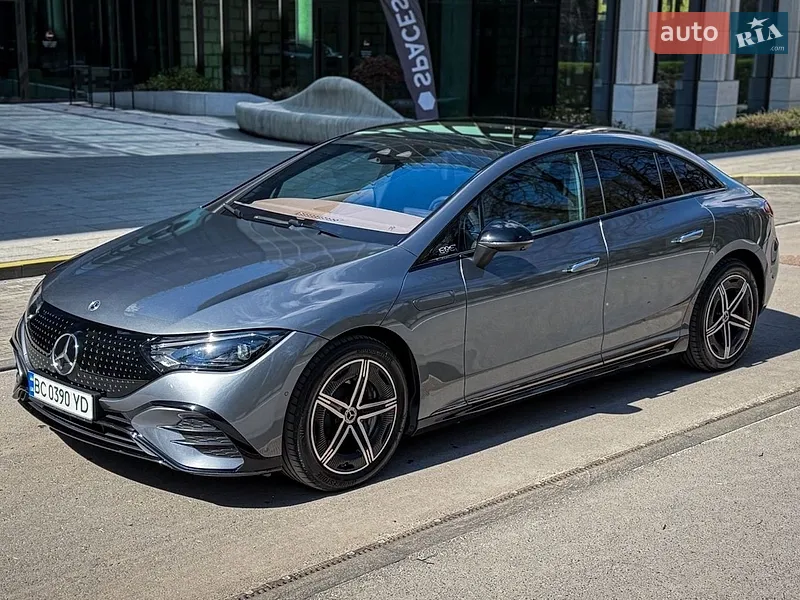 Mercedes-Benz EQE 2024