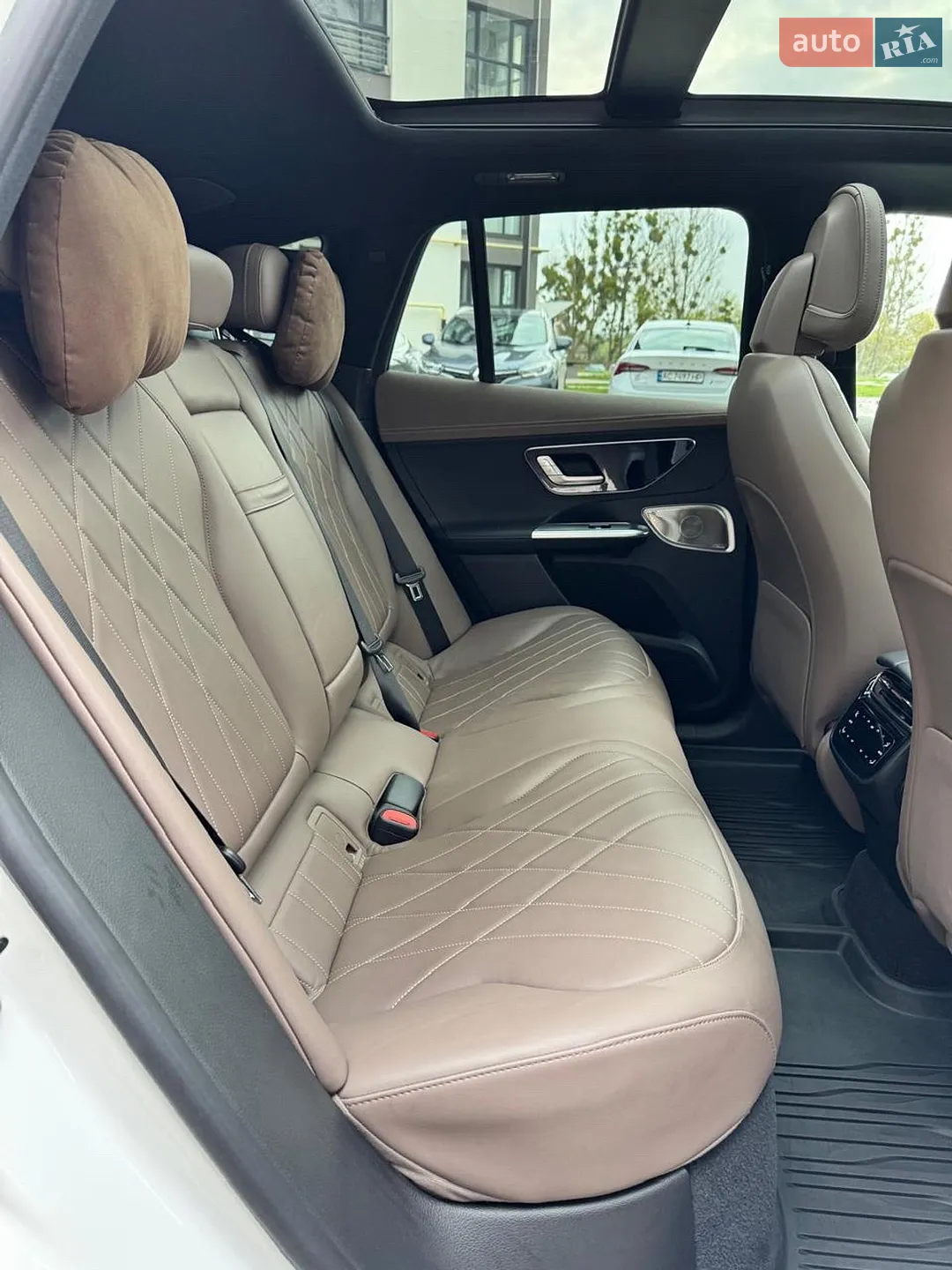 2023 Mercedes-Benz EQE - мініатюра 26
