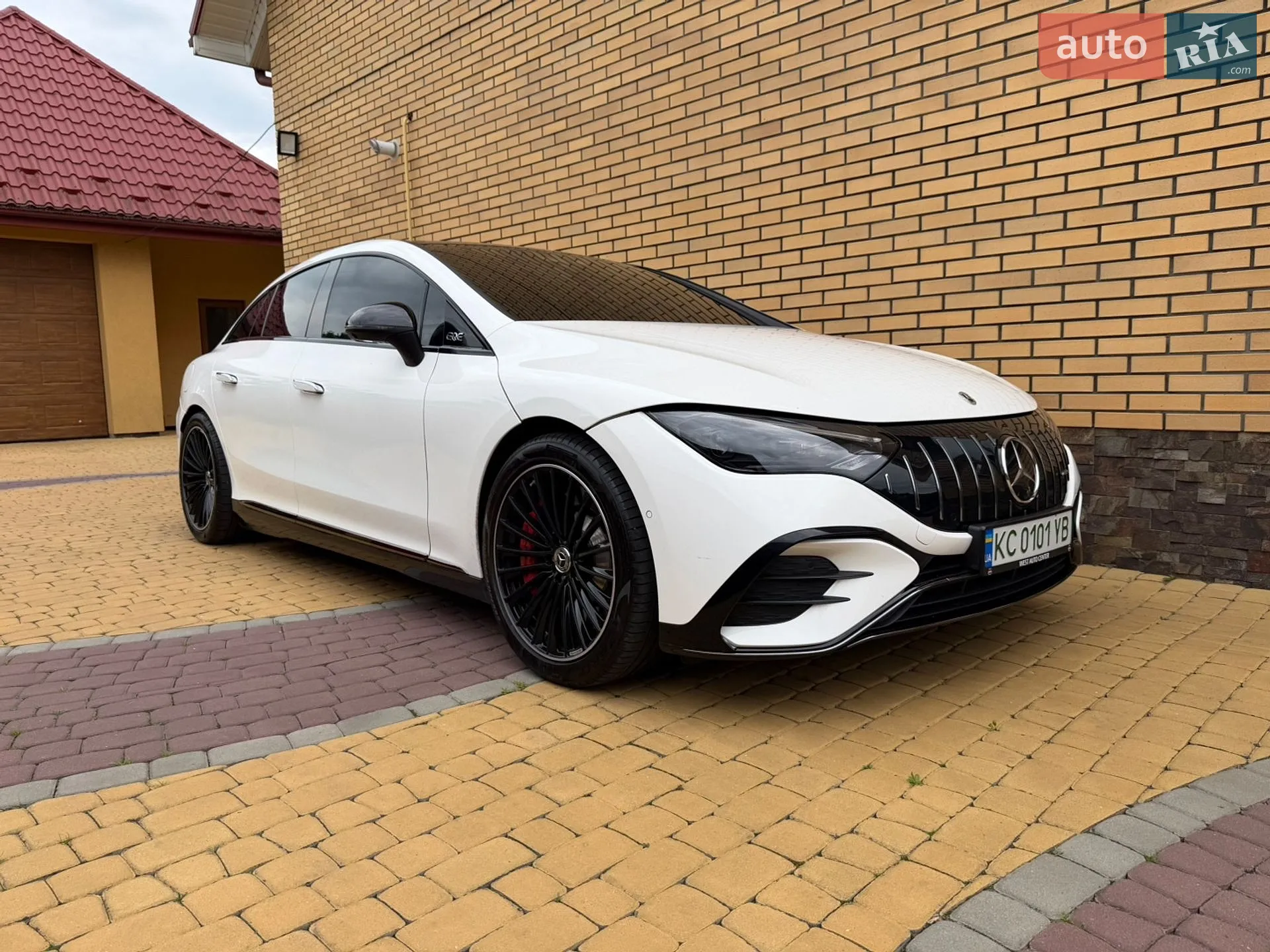 2023 Mercedes-Benz EQE - мініатюра 14
