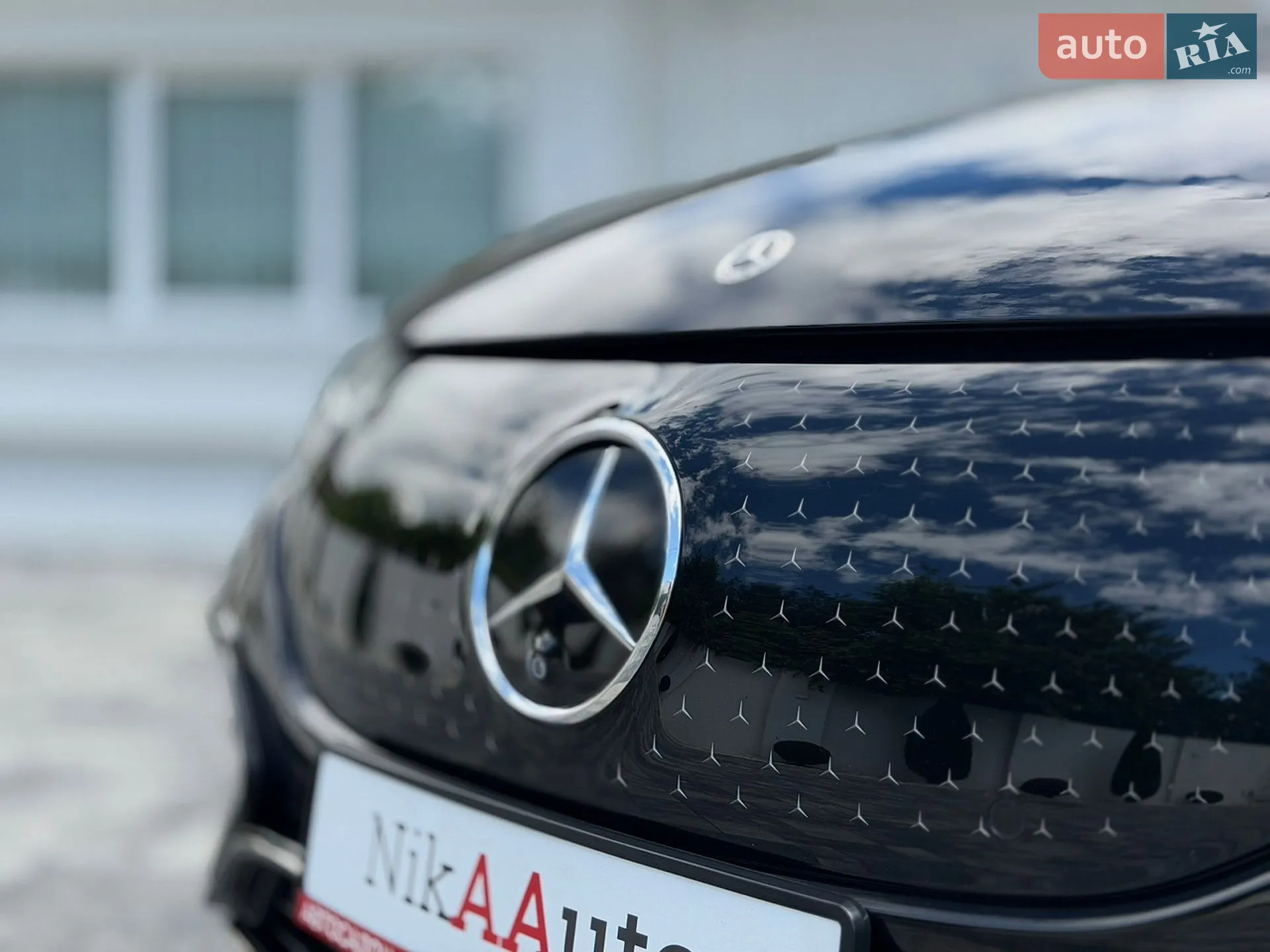 2023 Mercedes-Benz EQE - мініатюра 11