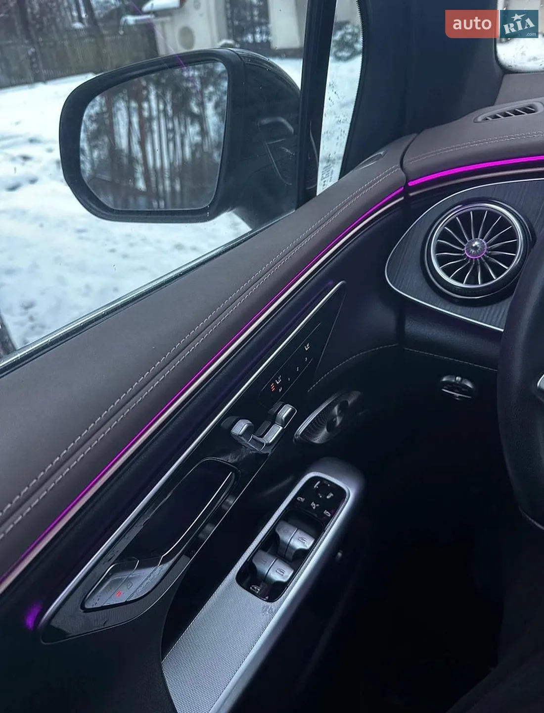 2023 Mercedes-Benz EQE - мініатюра 8