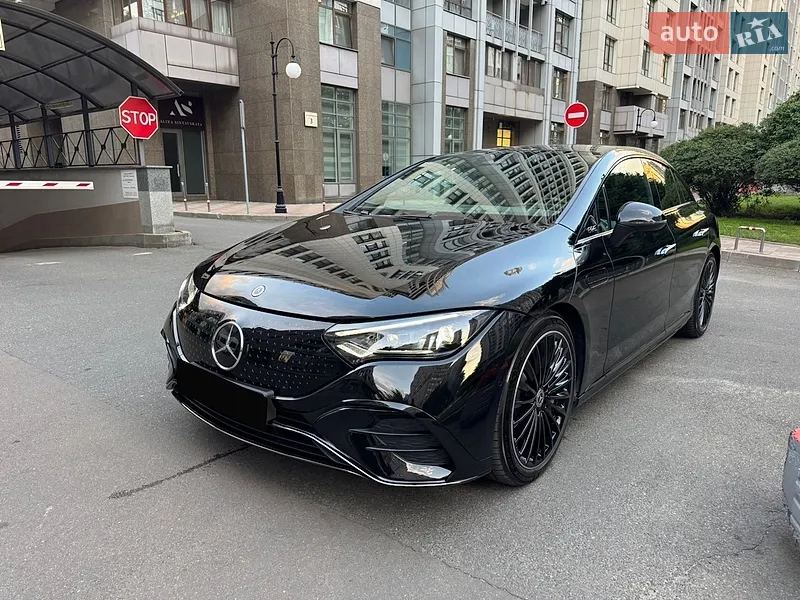 Mercedes-Benz EQE 2024