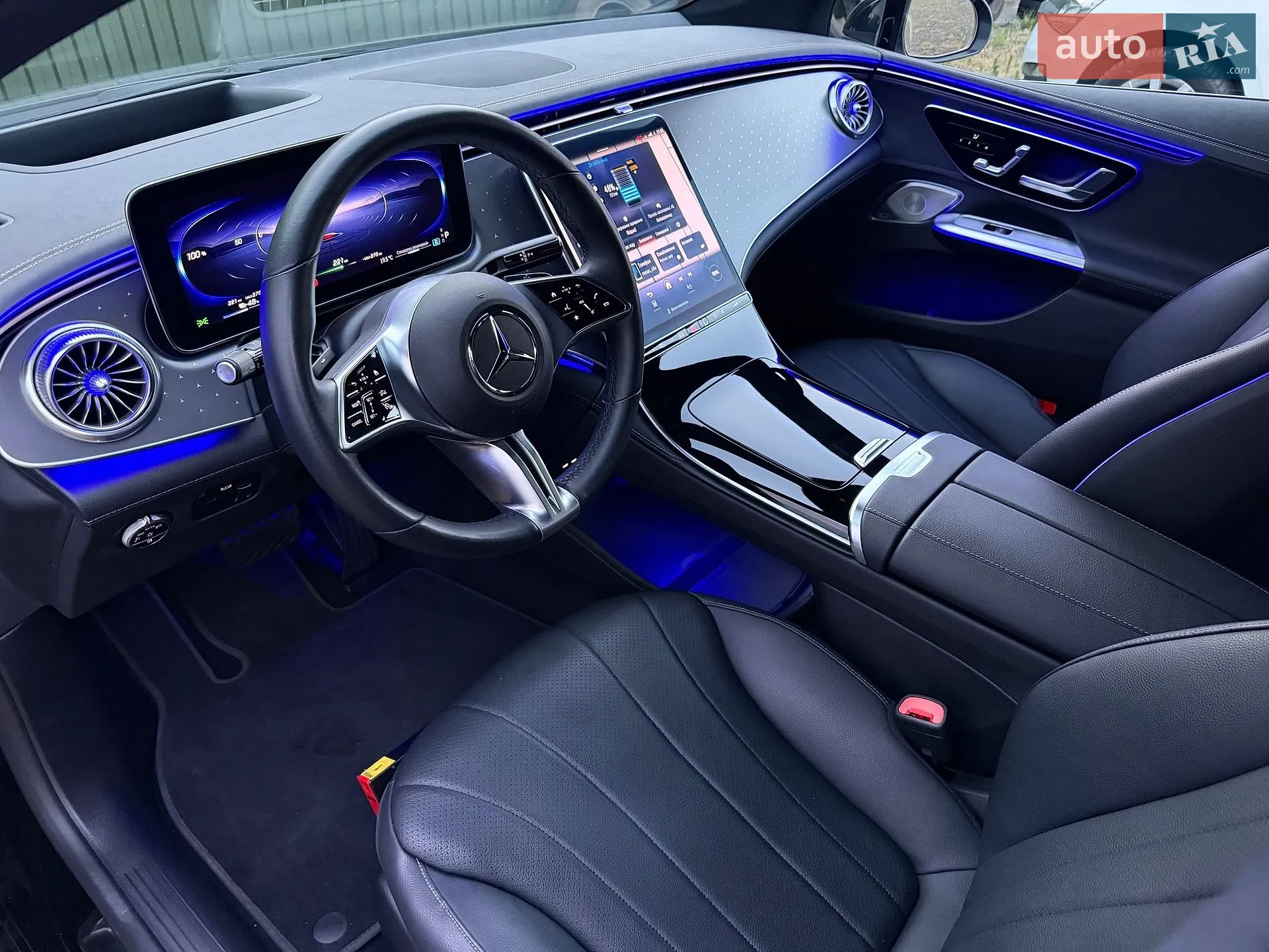 2022 Mercedes-Benz EQE - мініатюра 46