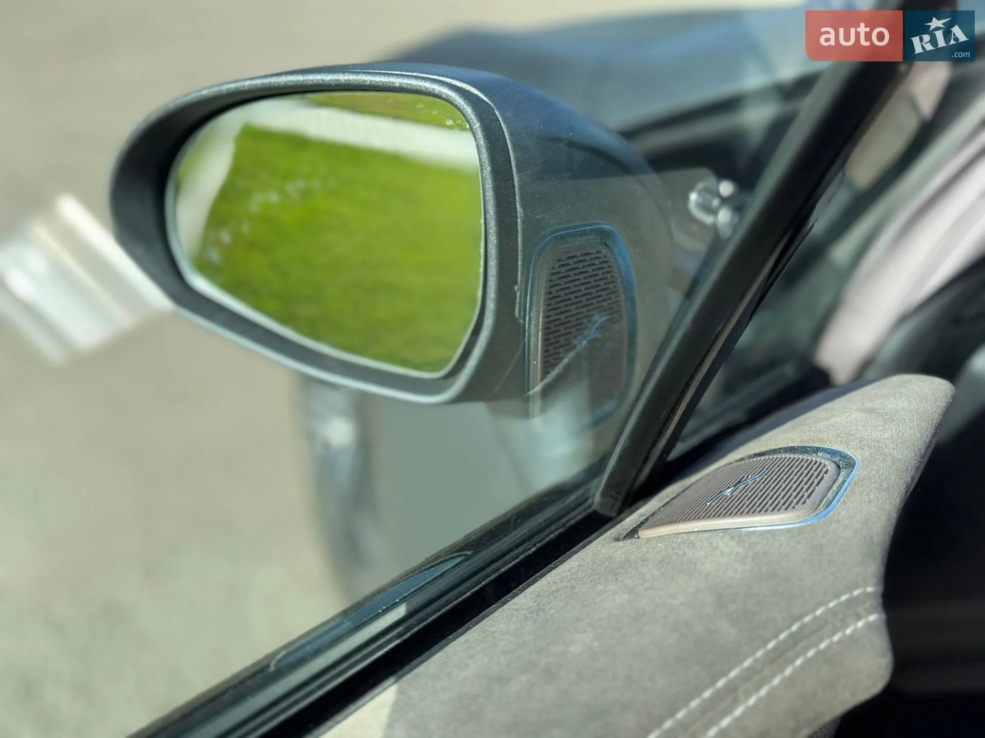 2022 Mercedes-Benz EQE - мініатюра 16