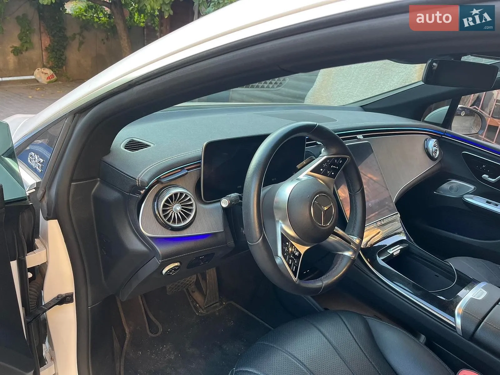 2023 Mercedes-Benz EQE - мініатюра 13
