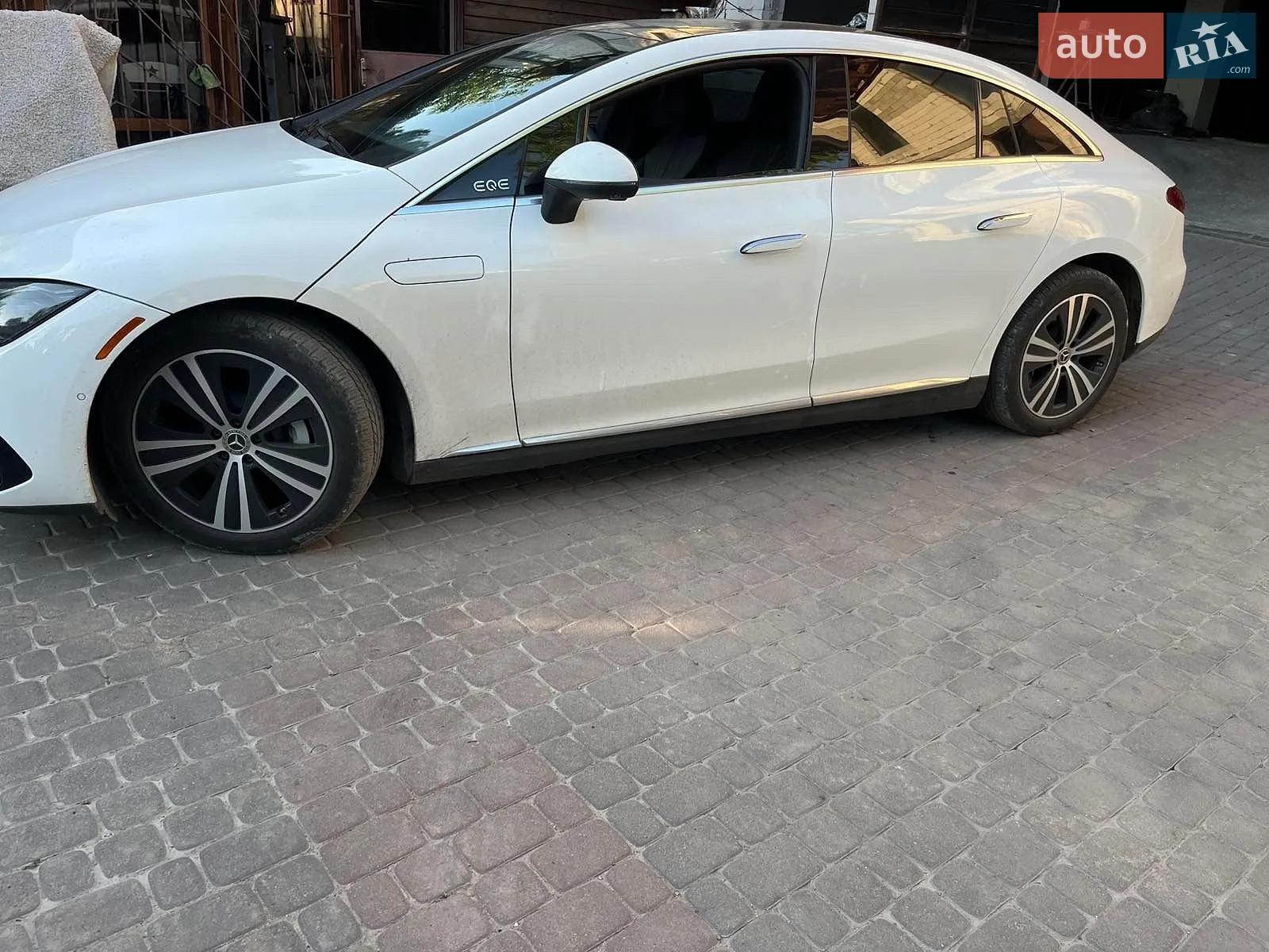 2023 Mercedes-Benz EQE - мініатюра 11