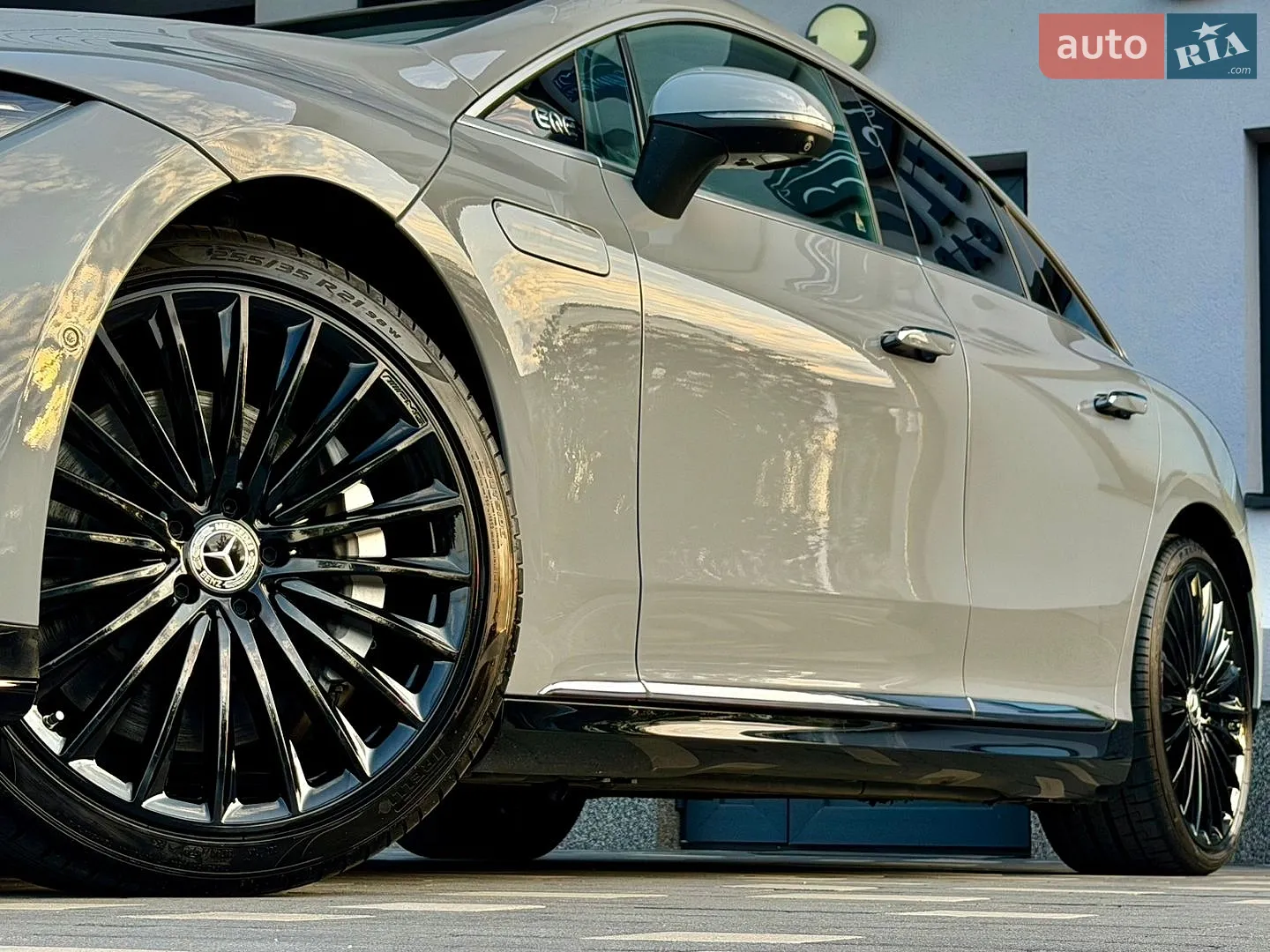 2023 Mercedes-Benz EQE - мініатюра 14