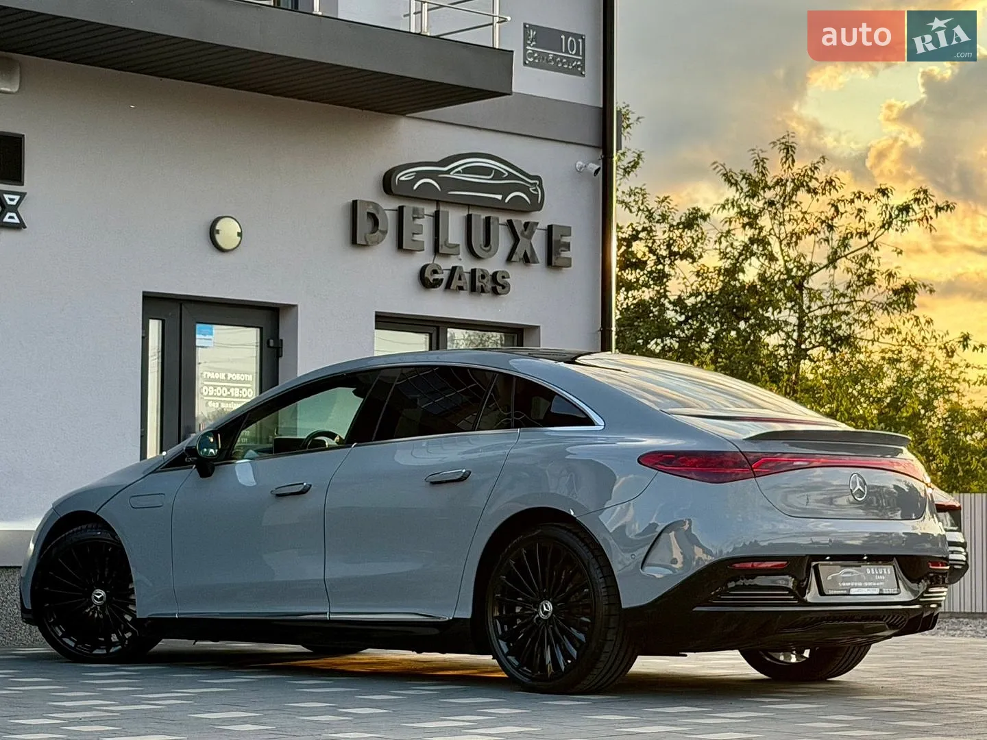 2023 Mercedes-Benz EQE - мініатюра 13