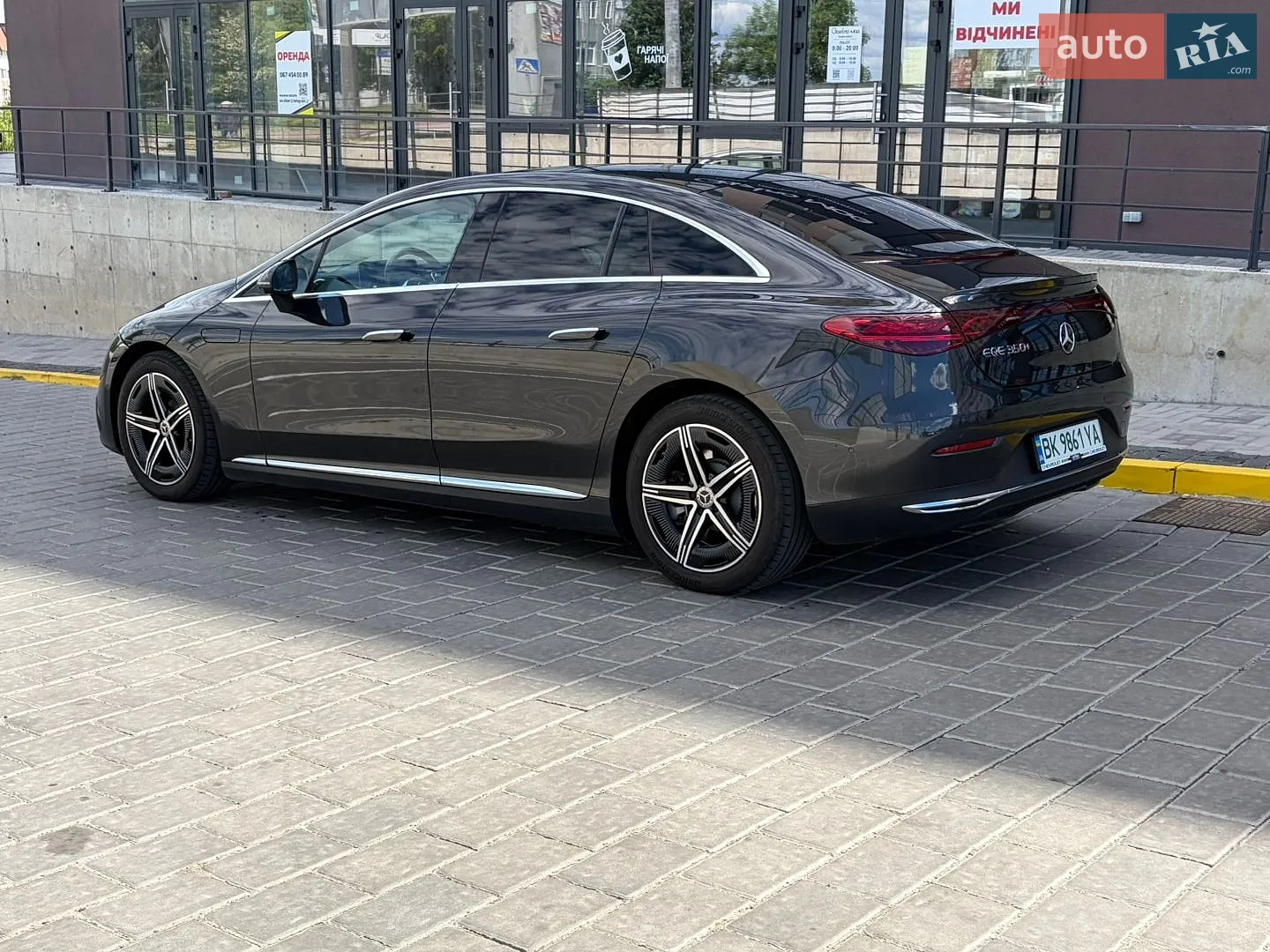 2022 Mercedes-Benz EQE - мініатюра 6