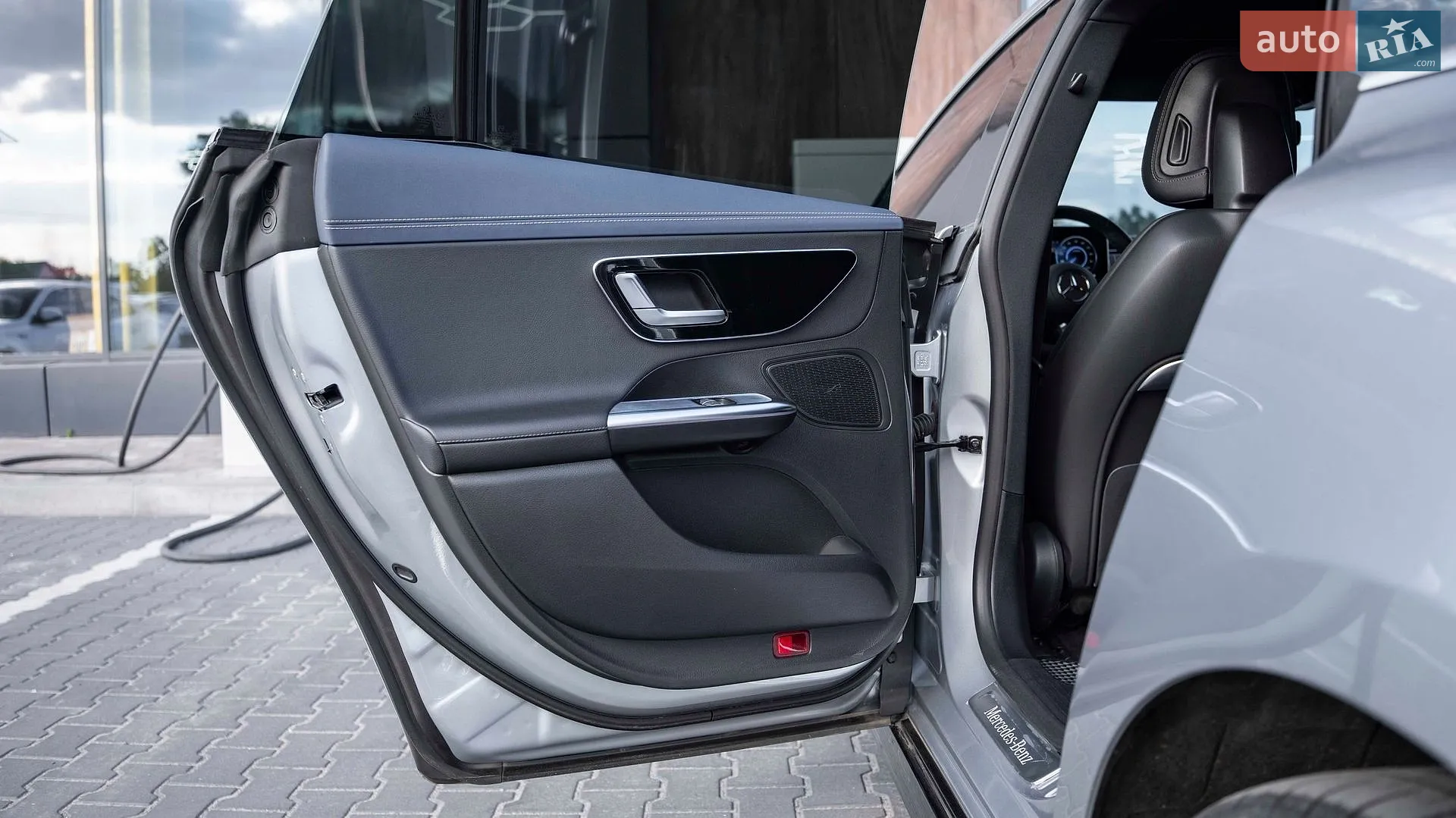 2023 Mercedes-Benz EQE - мініатюра 25