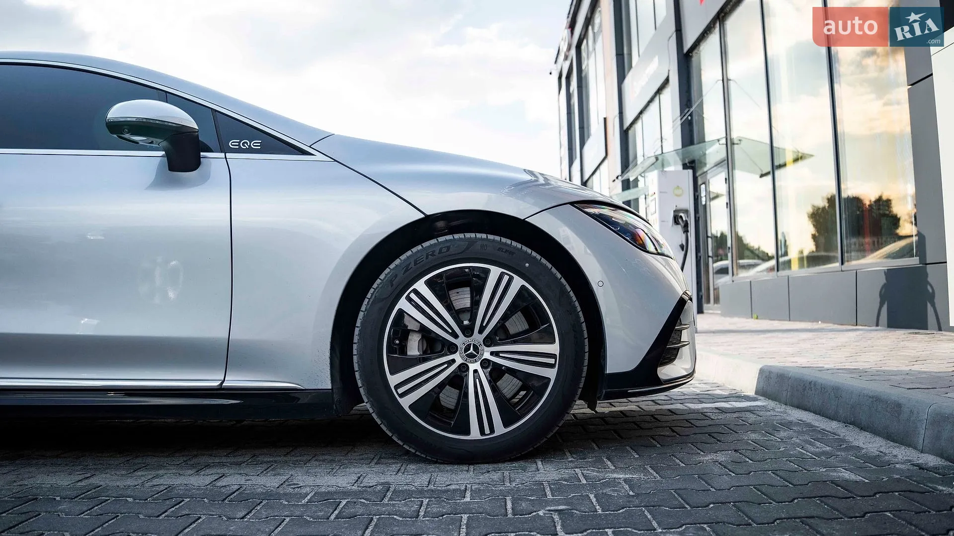 2023 Mercedes-Benz EQE - мініатюра 6