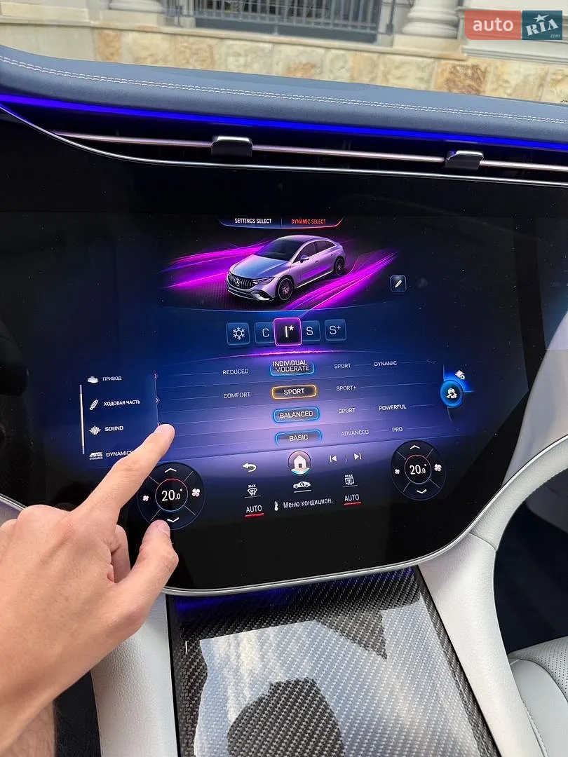 2022 Mercedes-Benz EQE - мініатюра 14