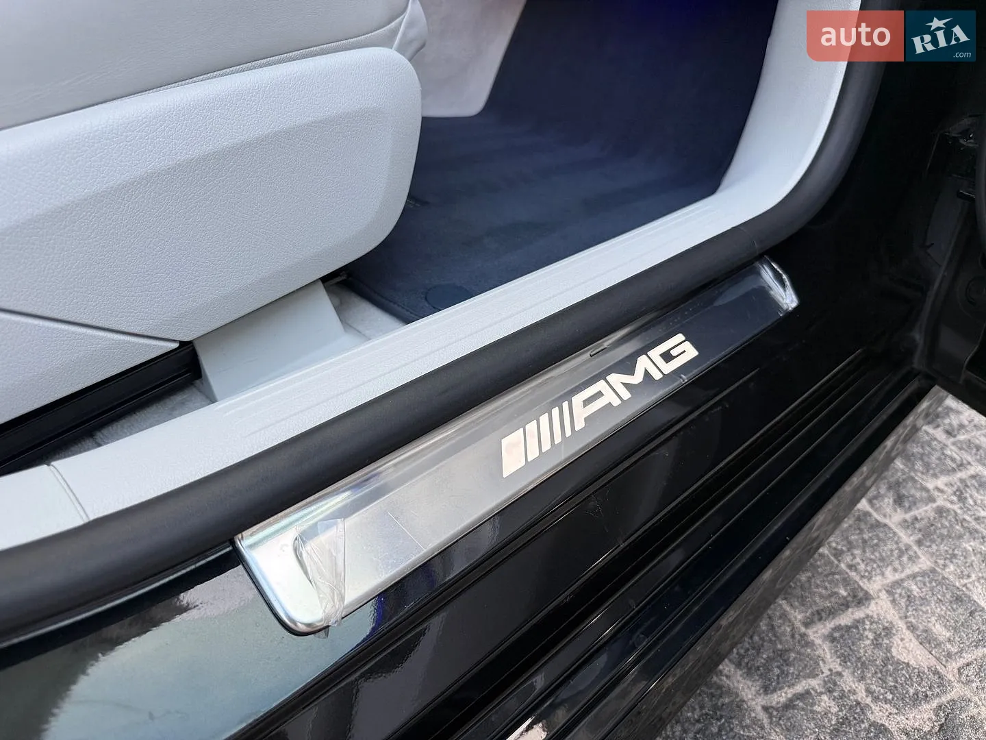 2022 Mercedes-Benz EQE - мініатюра 21