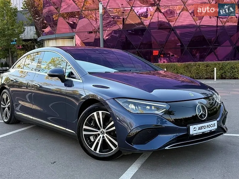 Mercedes-Benz EQE 2024