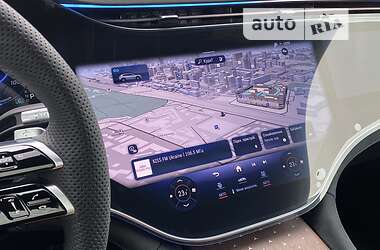 Позашляховик / Кросовер Mercedes-Benz EQS SUV 2023 в 