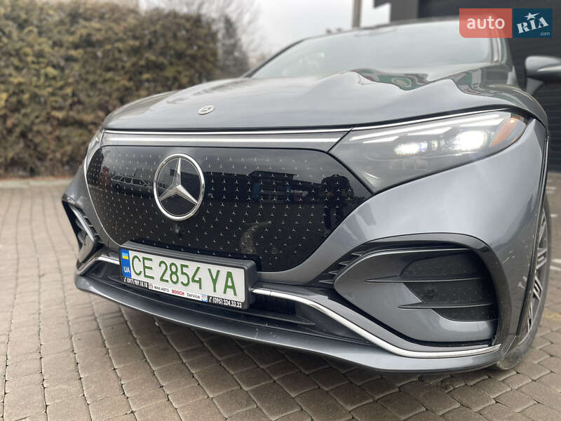 Седан Mercedes-Benz EQS SUV 2023 в Черновцах