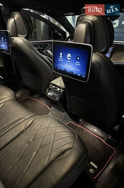 Внедорожник / Кроссовер Mercedes-Benz EQS SUV 2022 в 