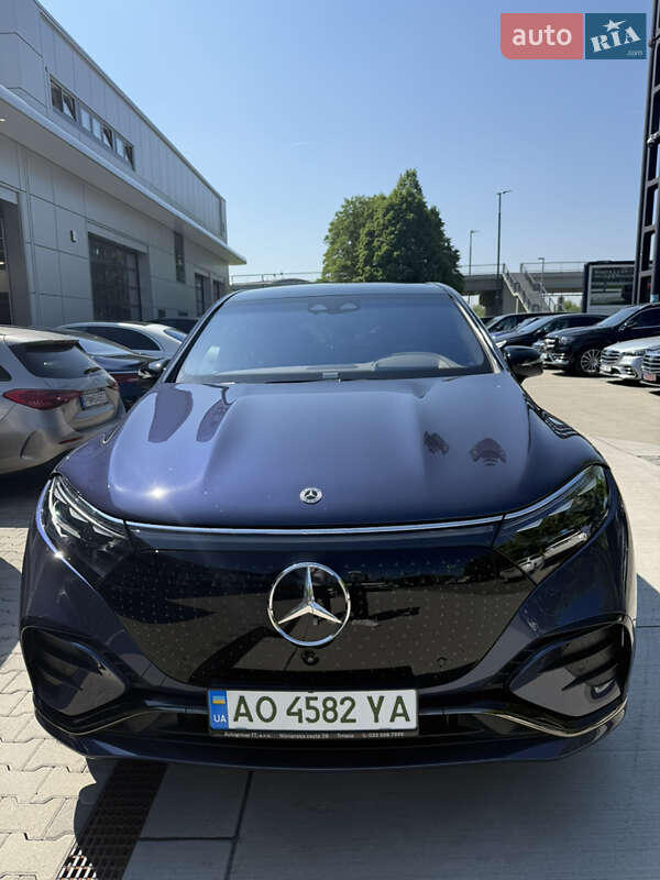 Mercedes-Benz EQS SUV 2023