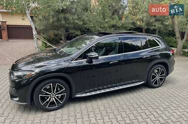 Позашляховик / Кросовер Mercedes-Benz EQS SUV 2023 в 