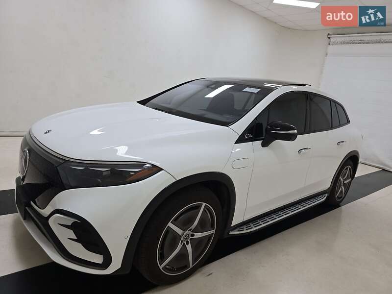 Mercedes-Benz EQS SUV 2023