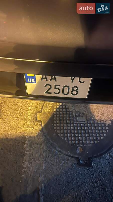 Внедорожник / Кроссовер Mercedes-Benz EQS SUV 2023 в Киеве фото 39 Внедорожник / Кроссовер Mercedes-Benz EQS SUV 2023 в Киеве