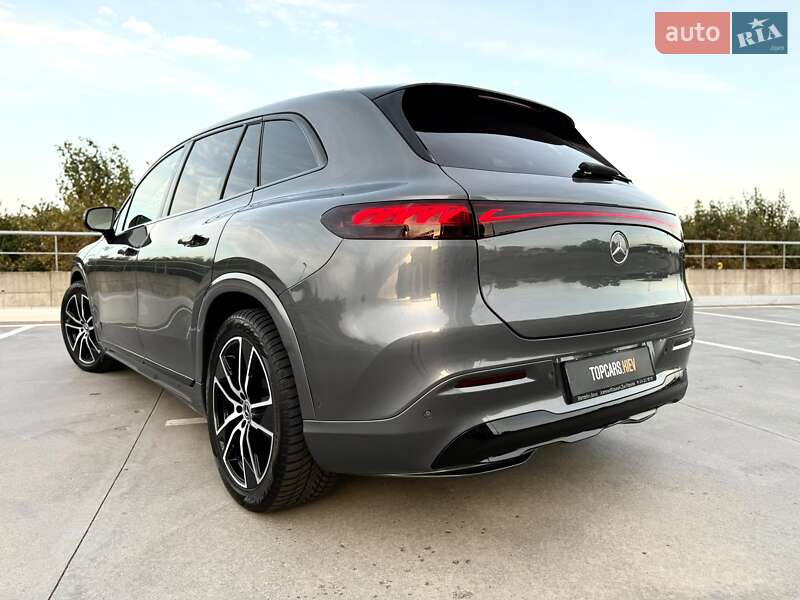 Седан Mercedes-Benz EQS SUV 2023 в Киеве