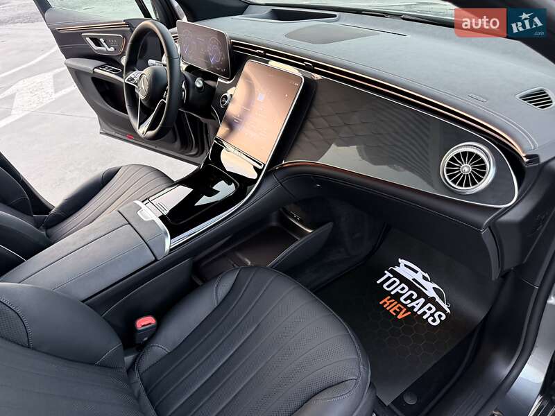 Седан Mercedes-Benz EQS SUV 2023 в Киеве