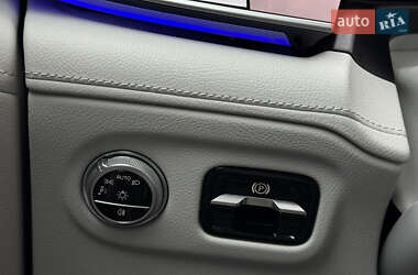 Внедорожник / Кроссовер Mercedes-Benz EQS SUV 2023 в  фото 43 Внедорожник / Кроссовер Mercedes-Benz EQS SUV 2023 в