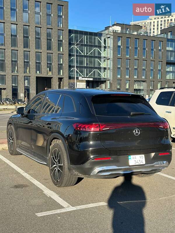 Позашляховик / Кросовер Mercedes-Benz EQS SUV 2022 в Києві