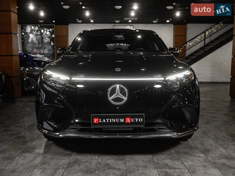 Mercedes-Benz EQS SUV