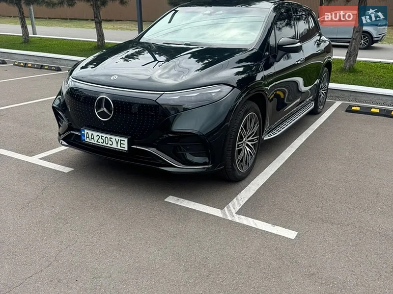 Mercedes-Benz EQS SUV