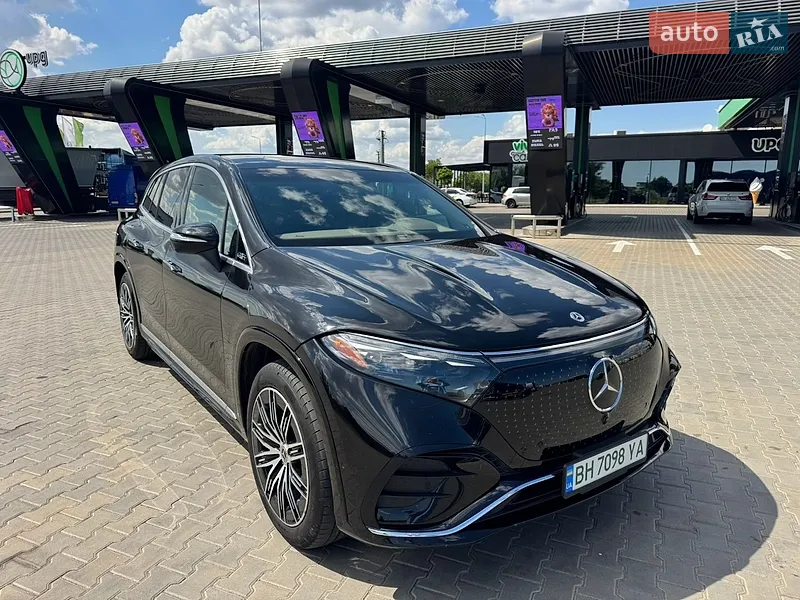Mercedes-Benz EQS SUV