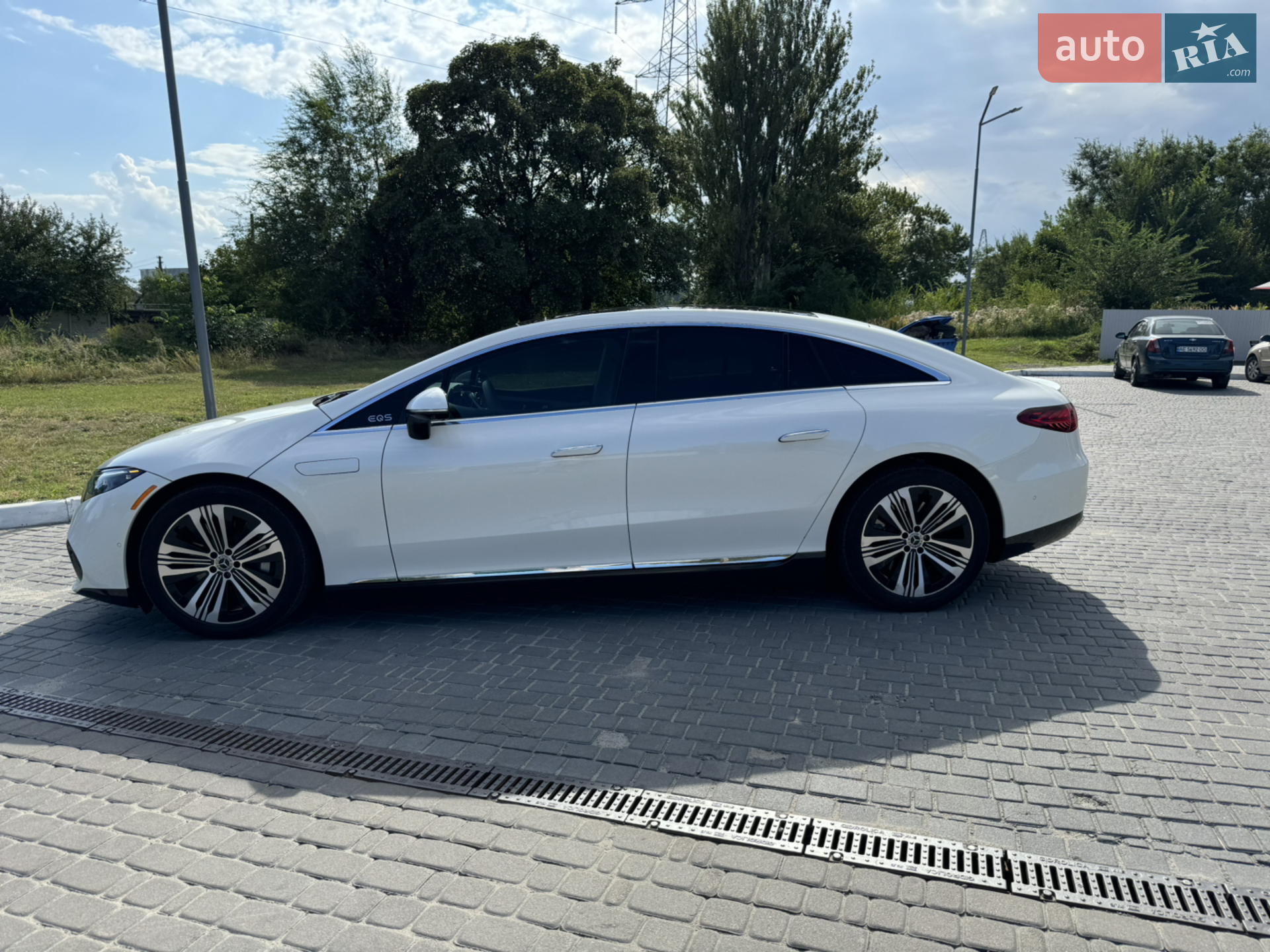 2022 Mercedes-Benz EQS - мініатюра 9