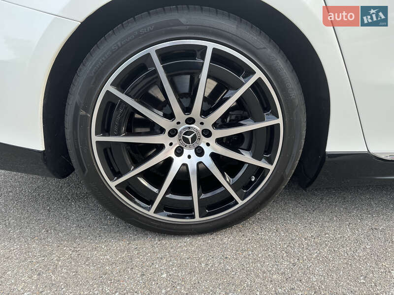 Седан Mercedes-Benz EQS 2022 в Киеве