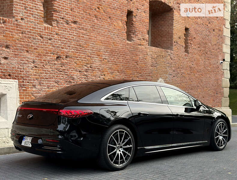 Седан Mercedes-Benz EQS 2022 в Львове