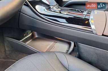 Седан Mercedes-Benz EQS 2022 в 