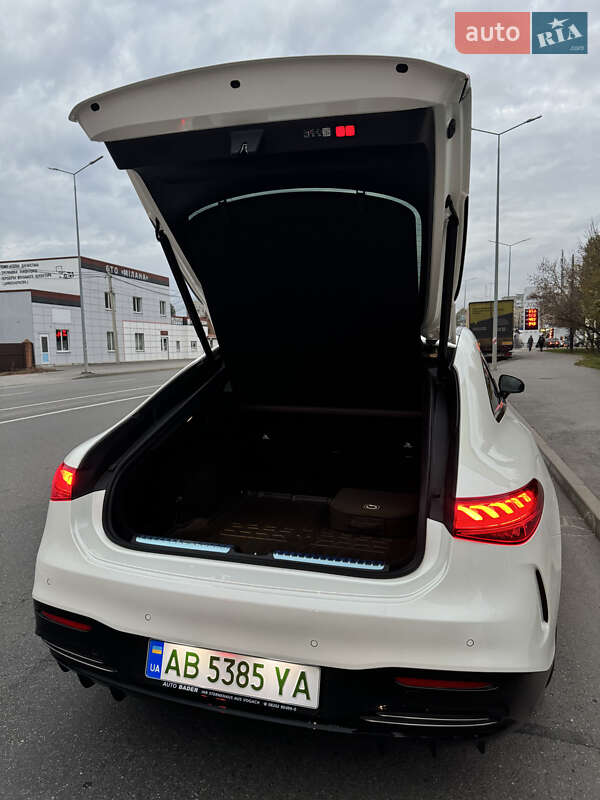 Седан Mercedes-Benz EQS 2022 в Виннице