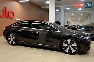 Седан Mercedes-Benz EQS 2023 в 