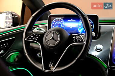 Седан Mercedes-Benz EQS 2023 в 
