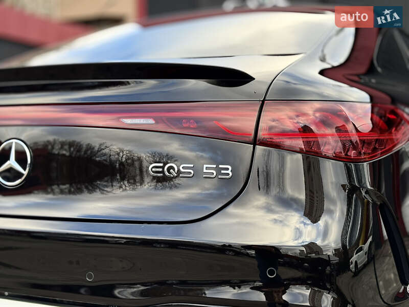 Седан Mercedes-Benz EQS 2022 в Киеве