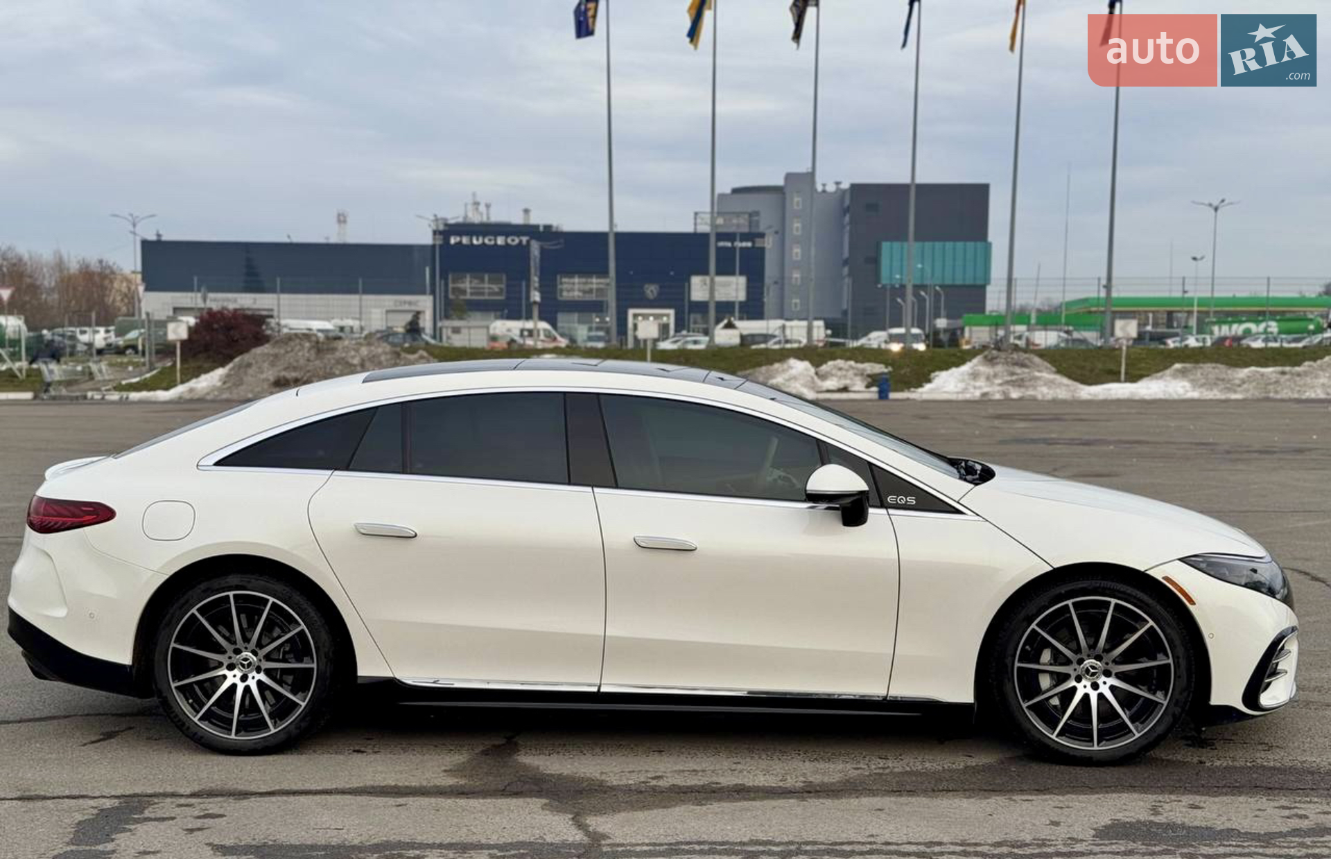 2022 Mercedes-Benz EQS - мініатюра 10