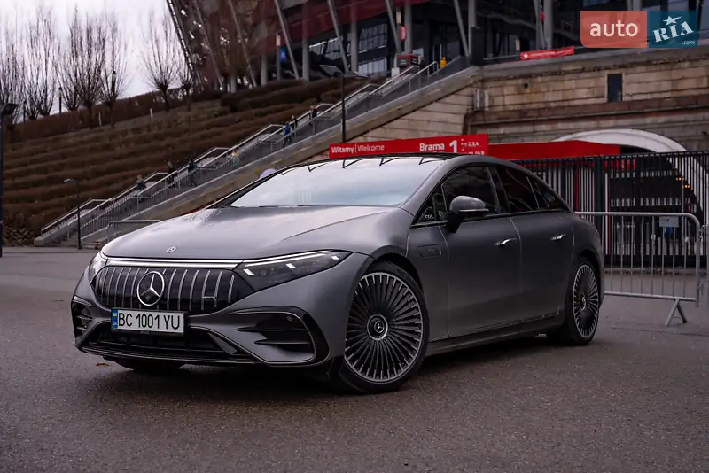 Mercedes-Benz EQS