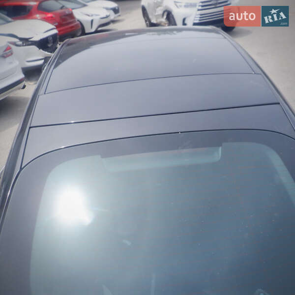 Седан Mercedes-Benz EQS 2022 в Дрогобыче