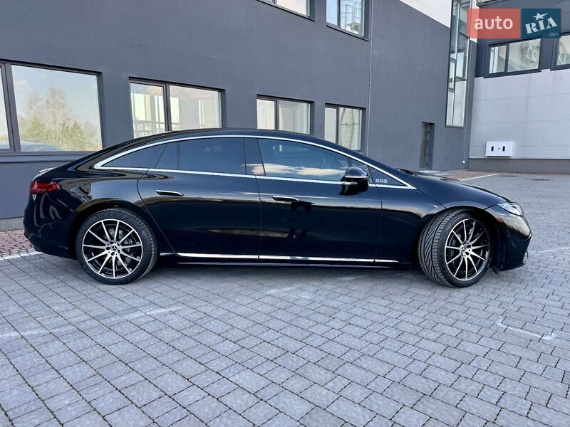 Седан Mercedes-Benz EQS 2022 в Львове