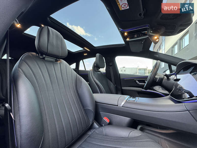 Седан Mercedes-Benz EQS 2022 в Львове