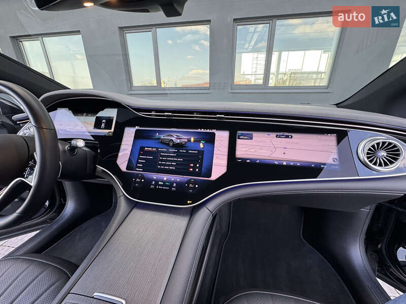 Седан Mercedes-Benz EQS 2022 в Львове
