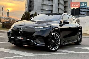 Седан Mercedes-Benz EQS 2023 в 